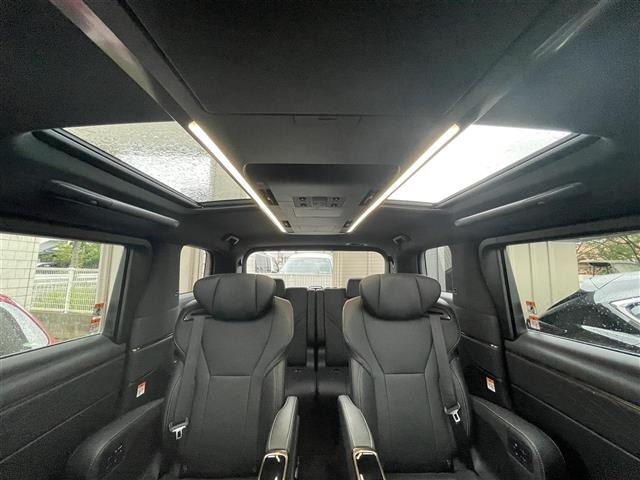 Toyota ALPHARD 2025 8622100-12