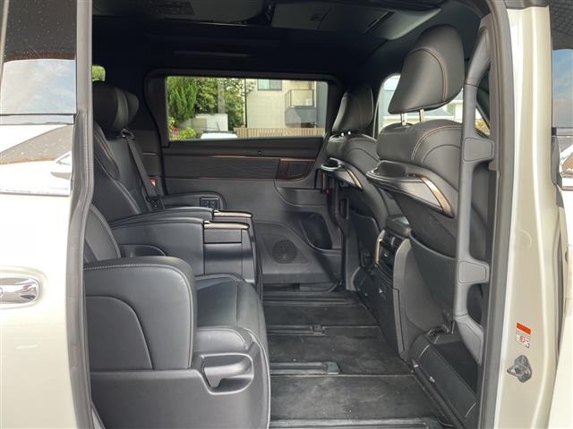 Toyota ALPHARD 2023 8622102-1