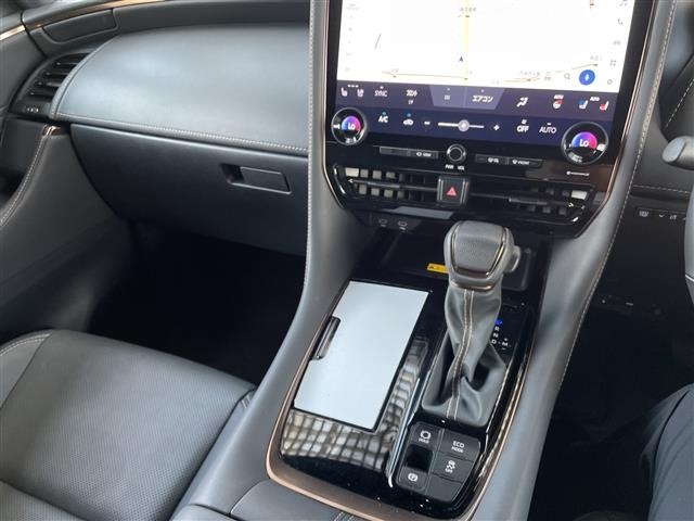 Toyota ALPHARD 2023 8622102-9