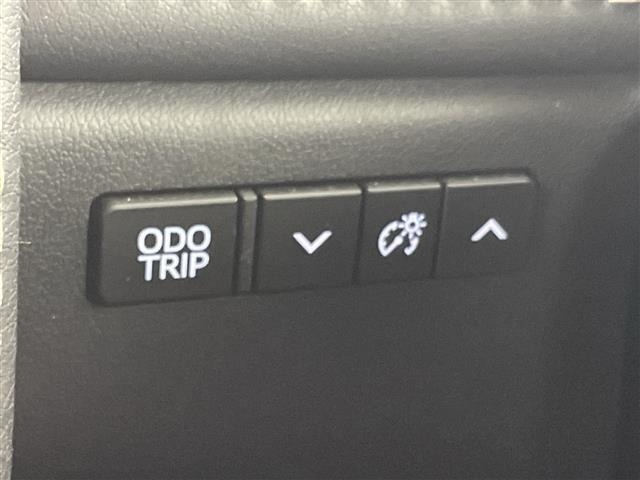 Toyota ALPHARD 2023 8622110-12