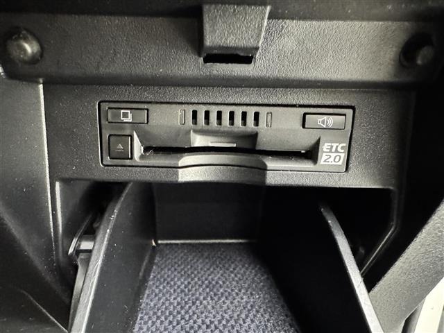 Toyota ALPHARD 2023 8622125-10