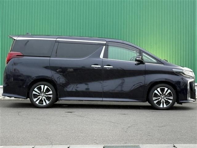 Toyota ALPHARD 2022 8622145-2