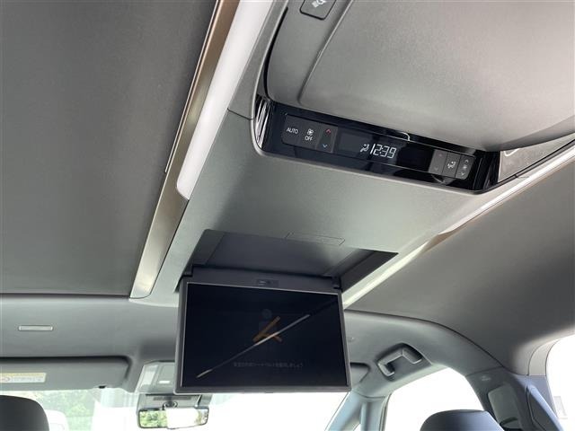Toyota ALPHARD 2025 8622152-9