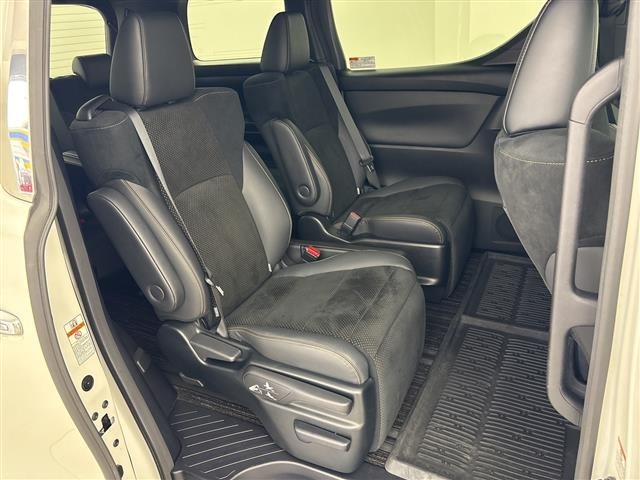 Toyota ALPHARD 2022 8622157-10