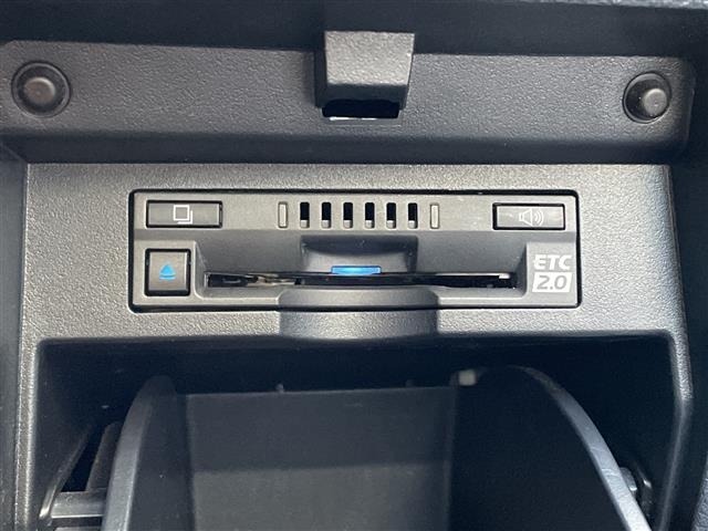 Toyota ALPHARD 2022 8622165-12