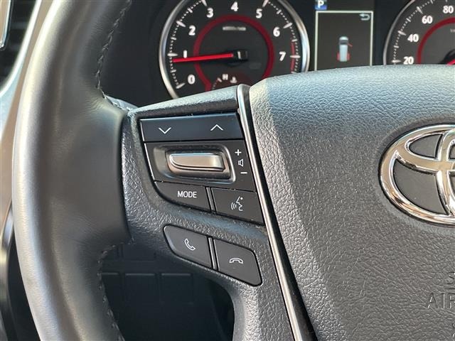 Toyota ALPHARD 2022 8622165-8
