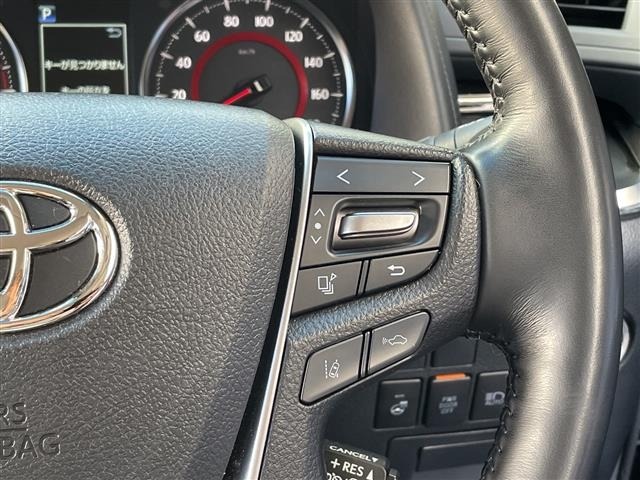 Toyota ALPHARD 2022 8622165-9