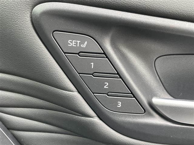 Toyota ALPHARD 2024 8622168-2