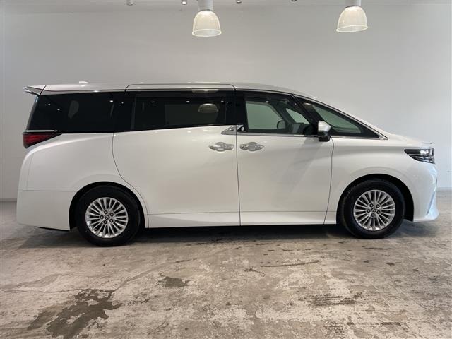 Toyota ALPHARD 2024 8622189-2