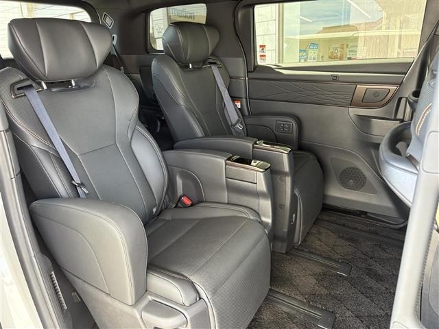 Toyota ALPHARD 2024 8622200-2