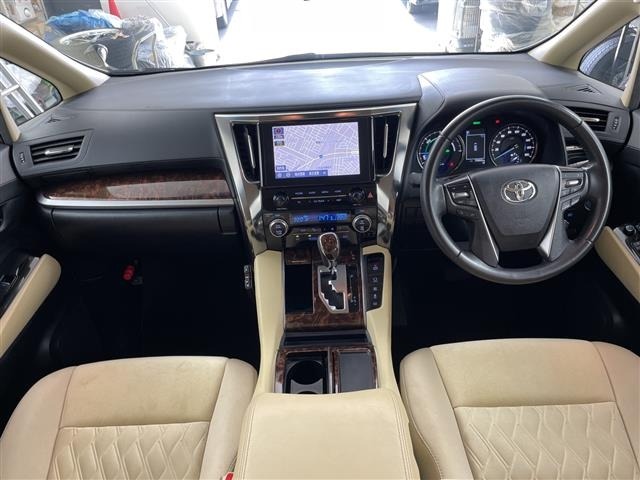 Toyota ALPHARD 2022 8622217-14