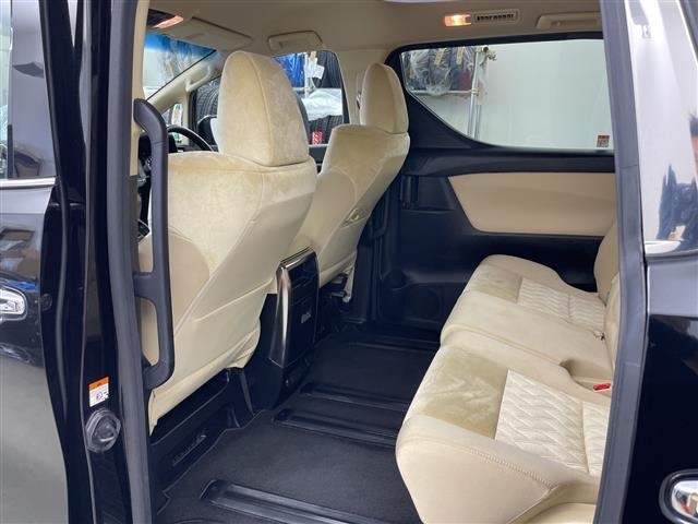 Toyota ALPHARD 2022 8622217-6