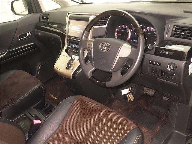 Toyota ALPHARD 2014 8622249-3