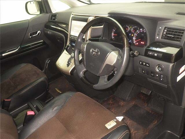 Toyota ALPHARD 2014 8622250-3