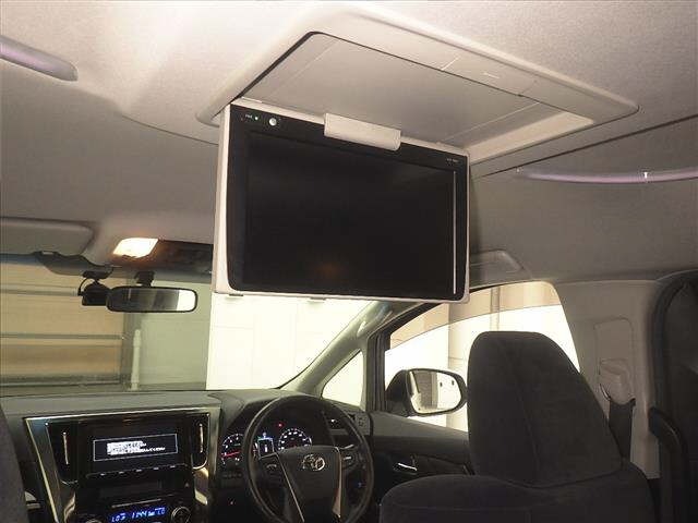 Toyota ALPHARD 2017 8622252-8