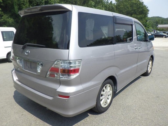 Toyota ALPHARD 2004 8622259-5