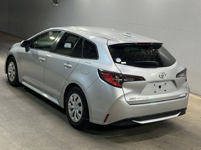 Toyota COROLLA TOURING 2021 8623180-1