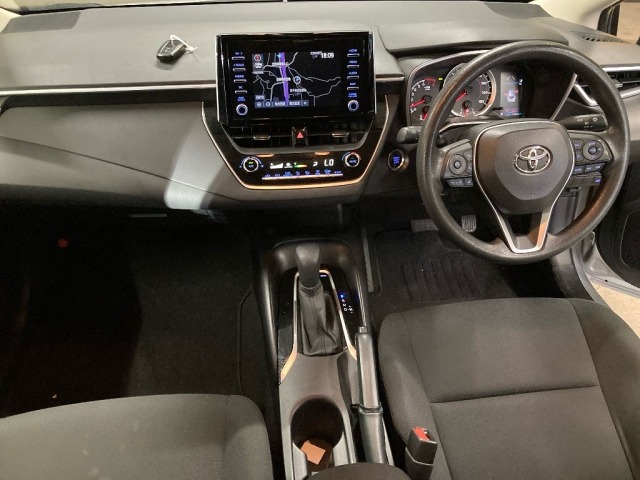 Toyota COROLLA TOURING 2021 8623180-3