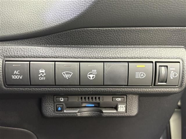 Toyota COROLLA TOURING 2021 8623312-1