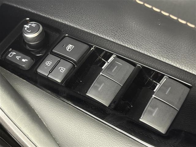 Toyota COROLLA TOURING 2021 8623312-4