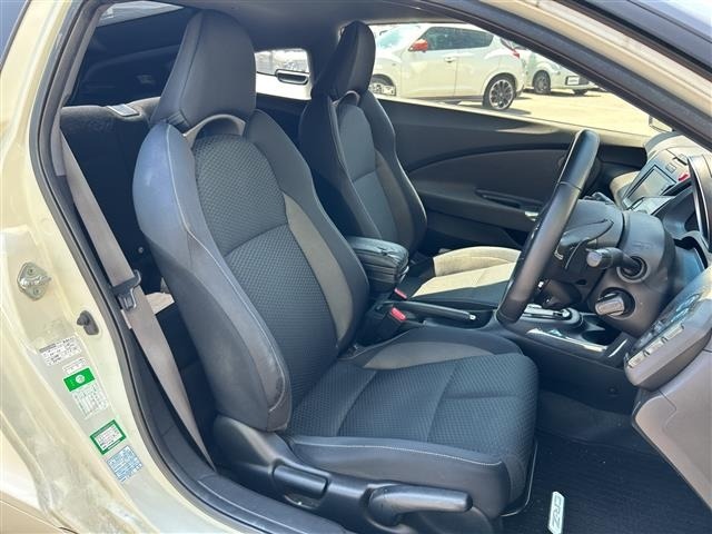 Honda CR-Z 2013 8624168-4