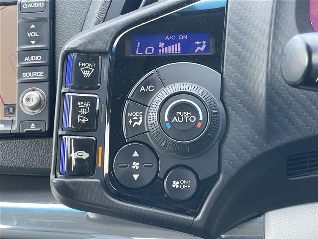 Honda CR-Z 2011 8624169-19