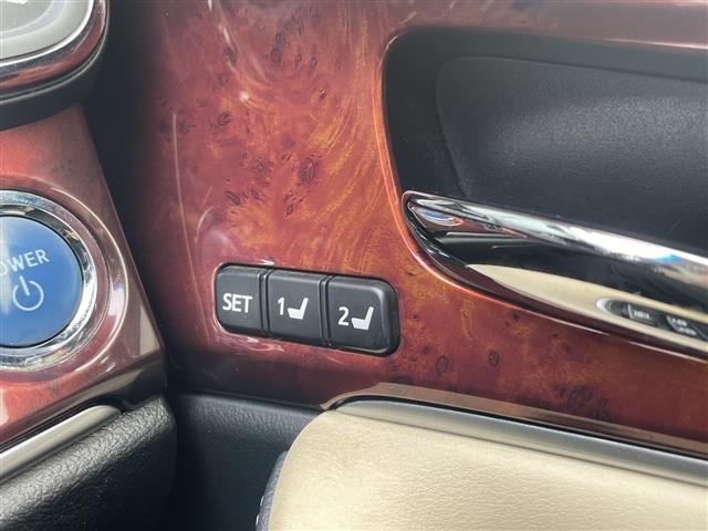 Toyota CROWN MAJESTA 2015 8624263-10