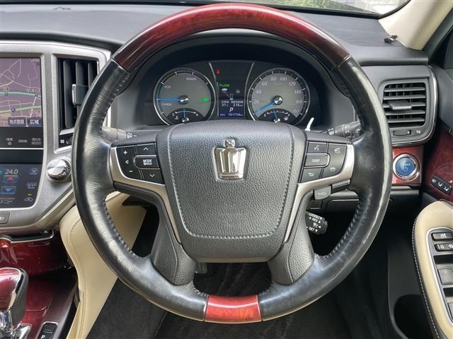 Toyota CROWN MAJESTA 2015 8624263-3