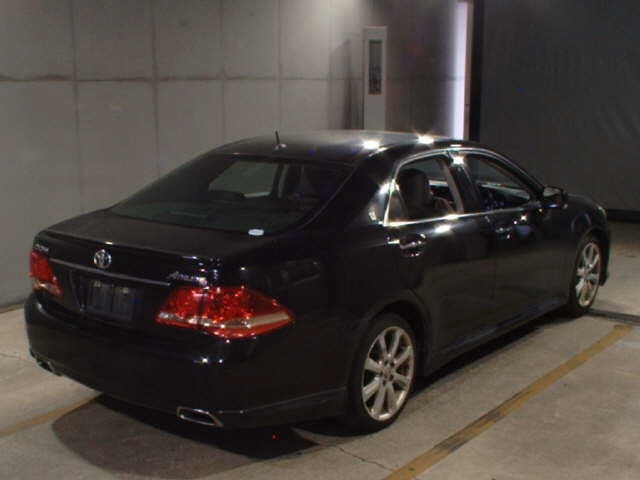 Toyota CROWN 2009 8623831-5