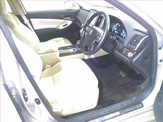 Toyota CROWN 2015 8623868-4