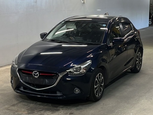 Mazda DEMIO 2016 8622031-0