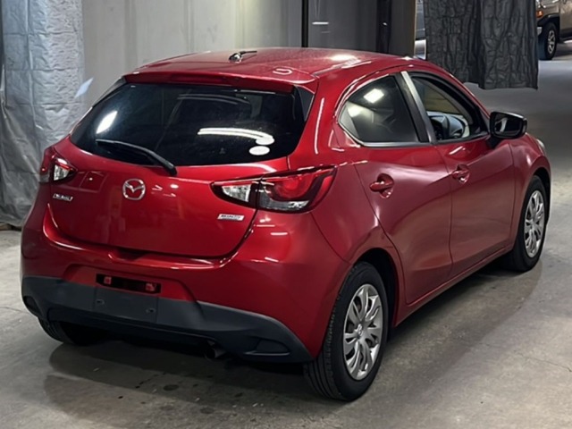 Mazda DEMIO 2015 8622032-5