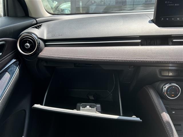 Mazda DEMIO 2017 8622046-4