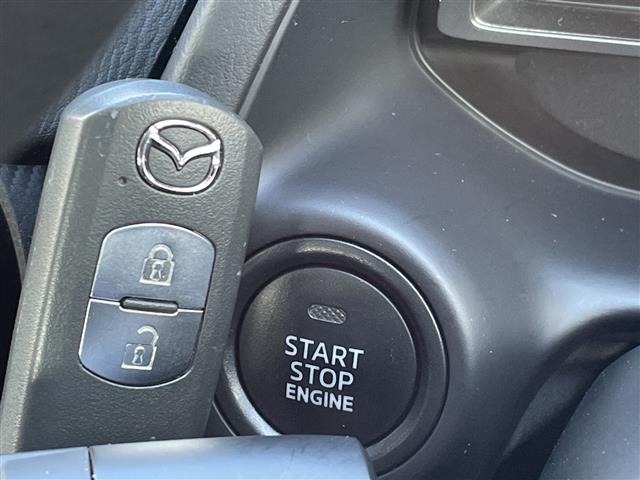 Mazda DEMIO 2019 8622049-1
