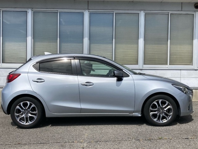 Mazda DEMIO 2018 8622050-3