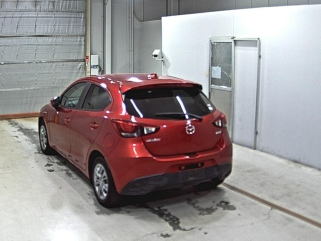 Mazda DEMIO 2015 8622052-1