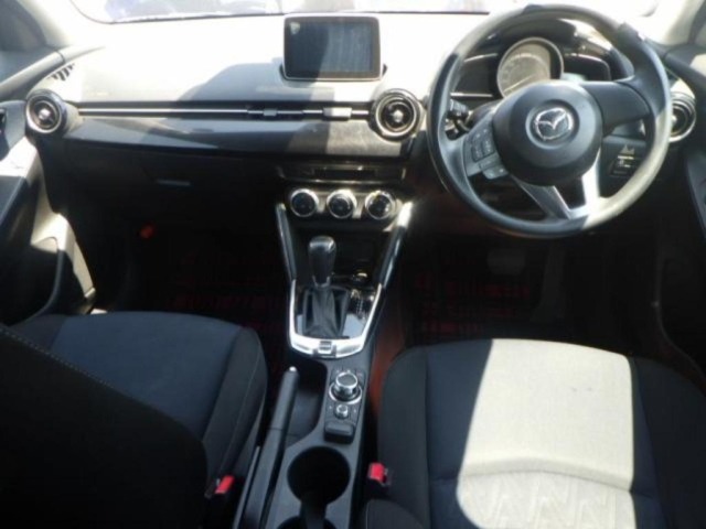 Mazda DEMIO 2015 8622052-3