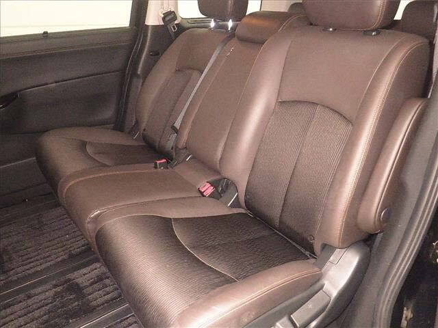 Nissan ELGRAND 2023 8622203-7