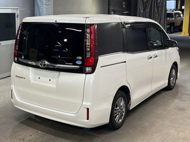 Toyota ESQUIRE 2015 8622748-5