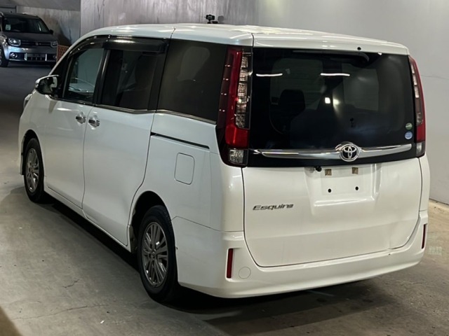 Toyota ESQUIRE 2015 8622756-1