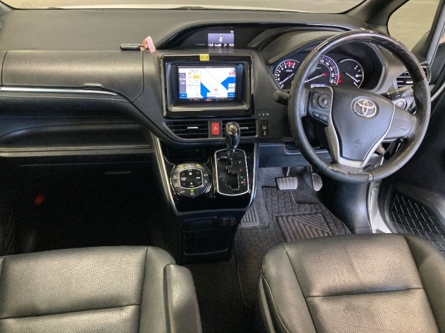 Toyota ESQUIRE 2015 8622756-3