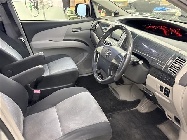 Toyota ESTIMA 2006 8622947-2