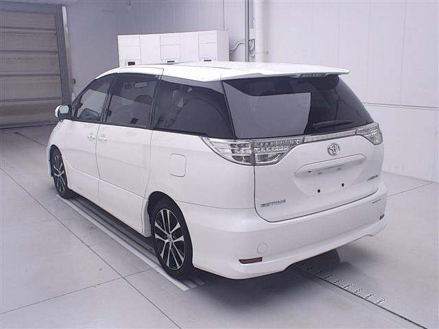 Toyota ESTIMA 2012 8622963-1