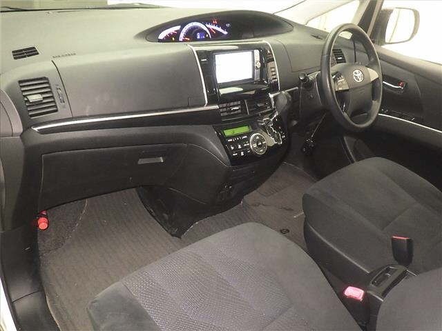Toyota ESTIMA 2013 8622966-4