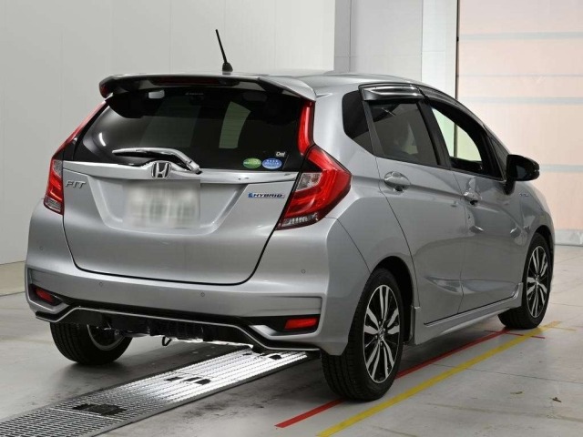 Honda FIT 2017 8622151-1