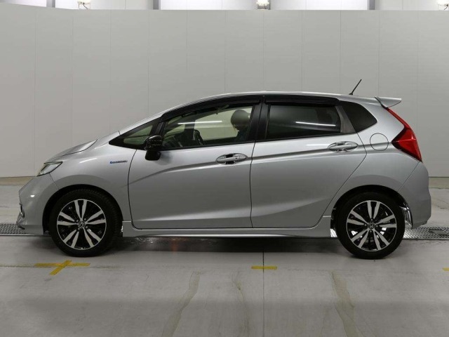 Honda FIT 2017 8622151-4