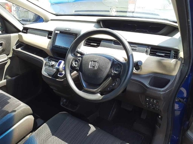 Honda FREED 2019 8624557-9