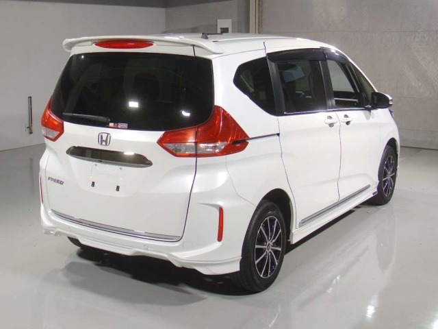 Honda FREED 2024 8624564-1