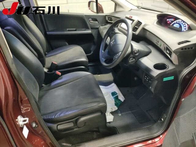 Honda FREED 2016 8624570-3