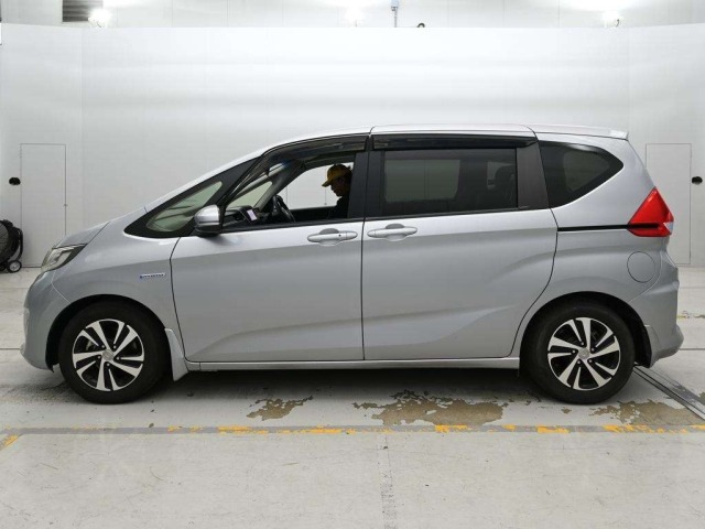 Honda FREED 2017 8624579-4